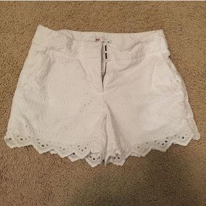 vineyard vines lace white shorts size 00